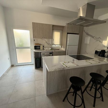 Villa Diana - 200 Meters From Kapparis, Fireman'S Beach Паралимни Экстерьер фото