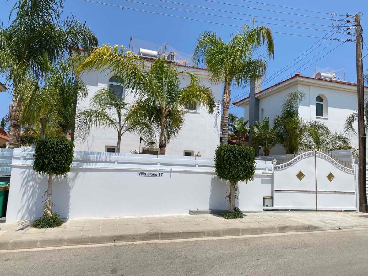 Villa Diana - 200 Meters From Kapparis, Fireman'S Beach Паралимни Экстерьер фото